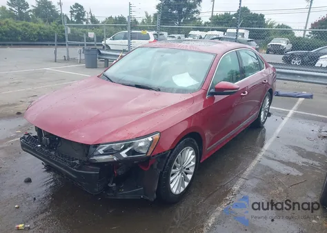 2016 Volkswagen Passat 1.8T Se из США, поврежденный, VIN 1VWBS7A32GC017392